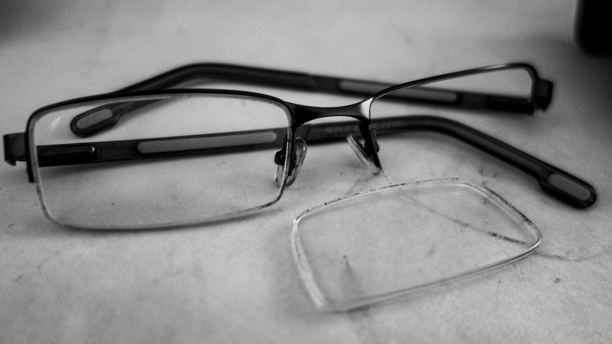Sudah tahukah kamu jika ada Asuransi Kacamata di Indonesia?